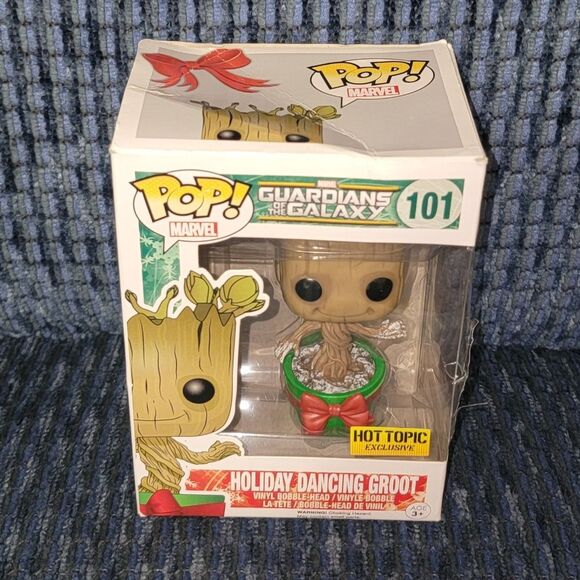 Funko Pop! Marvel Guardians of the Galaxy Holiday Dancing Groot Bobble-Head #101 - Picture 6 of 7